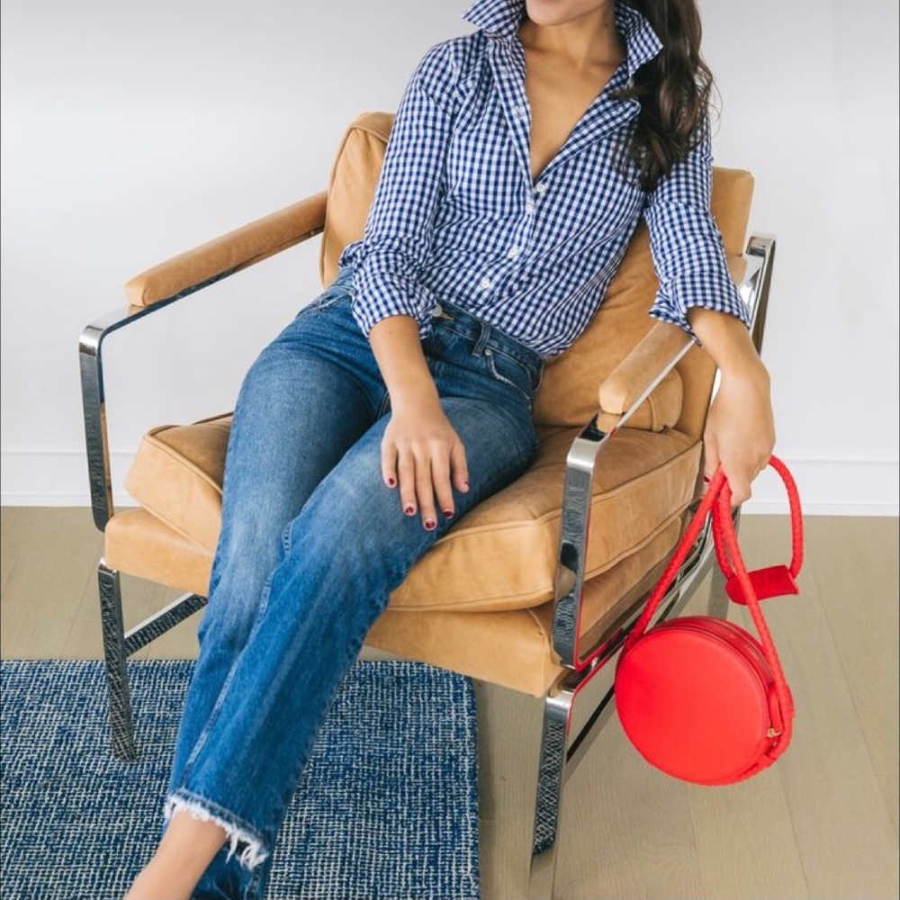 NWT “Riley” Tailored-Fit Gingham Shirt, 0
Navy Blue
